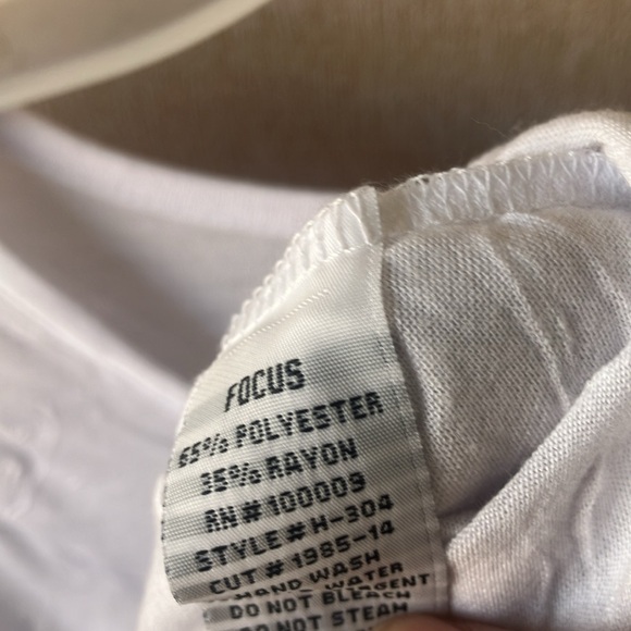 FINAL MARKDOWN Focus White Textured Top medium - Picture 4 of 5